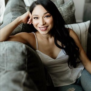 Meet your Posher, Priscilla